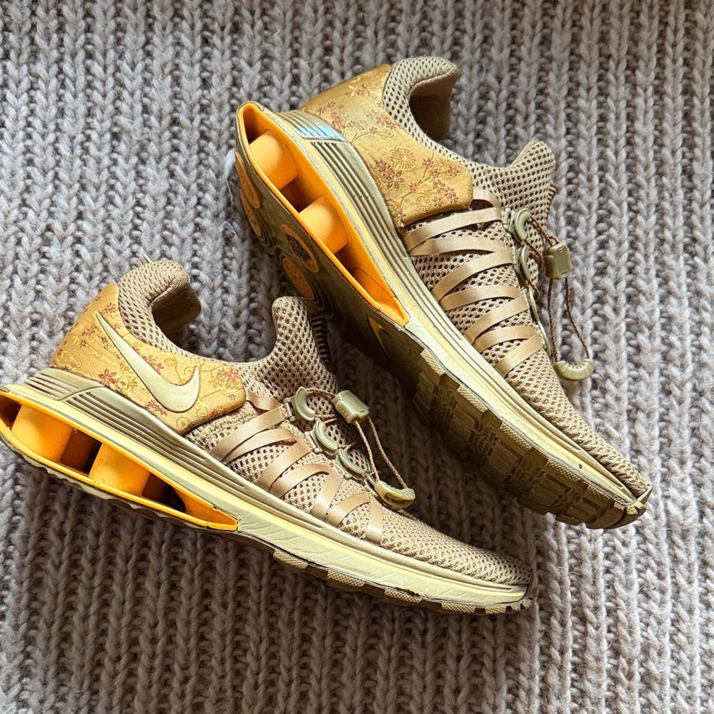 Nike Gold and Mustard Athletic Shoes